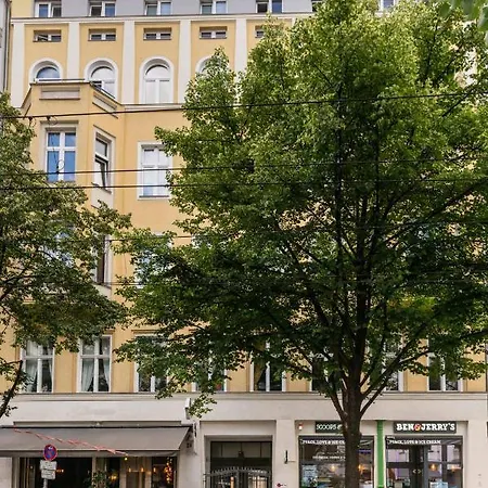 Rosenthaler Calling - Rooftop Lejlighed *